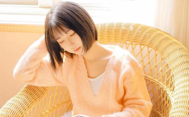 儷真護(hù)發(fā)知識(shí)：頭皮也會(huì)長(zhǎng)痘痘？關(guān)鍵在于「這件事」！